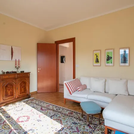 Apartment Family - Garda 3 Bedrooms Garda (Verona)