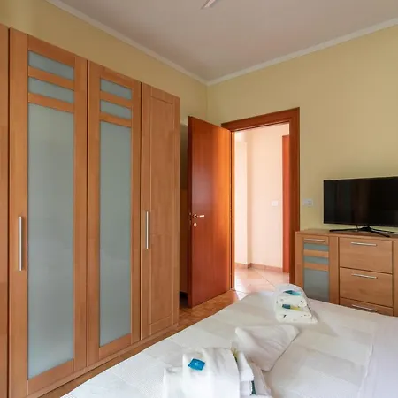 Family - Garda 3 Bedrooms Garda (Verona)