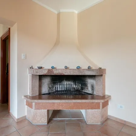 Family - Garda 3 Bedrooms Apartment *